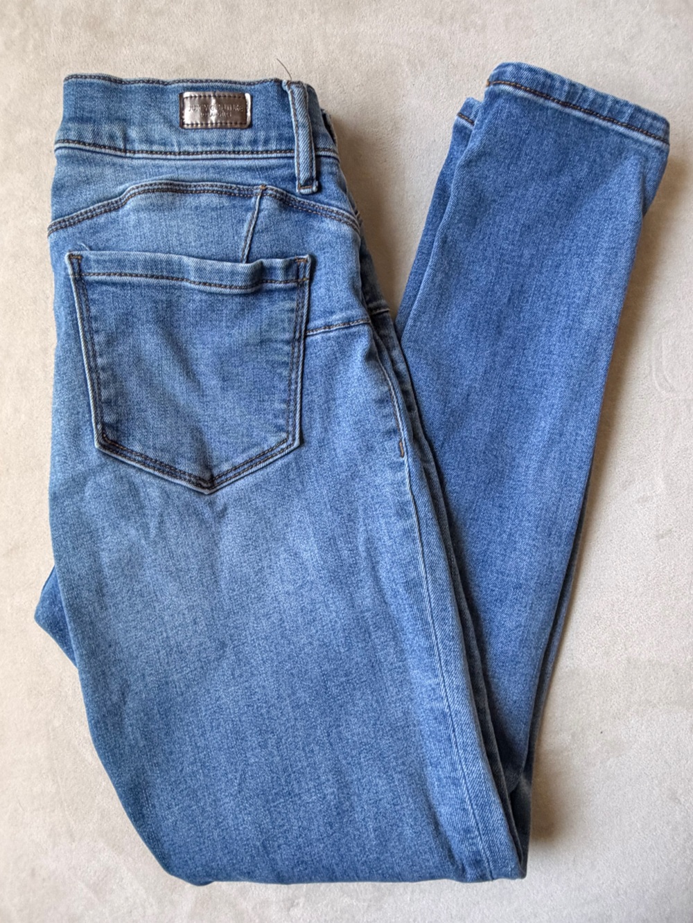 Juicy Couture Women’s Light Blue Straight Jeans